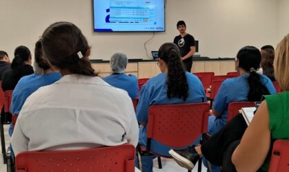 treinamento-orienta-colaboradores-do-hmsa-sobre-abertura-correta-de-chamados-e-fluxo-de-aquisicoes